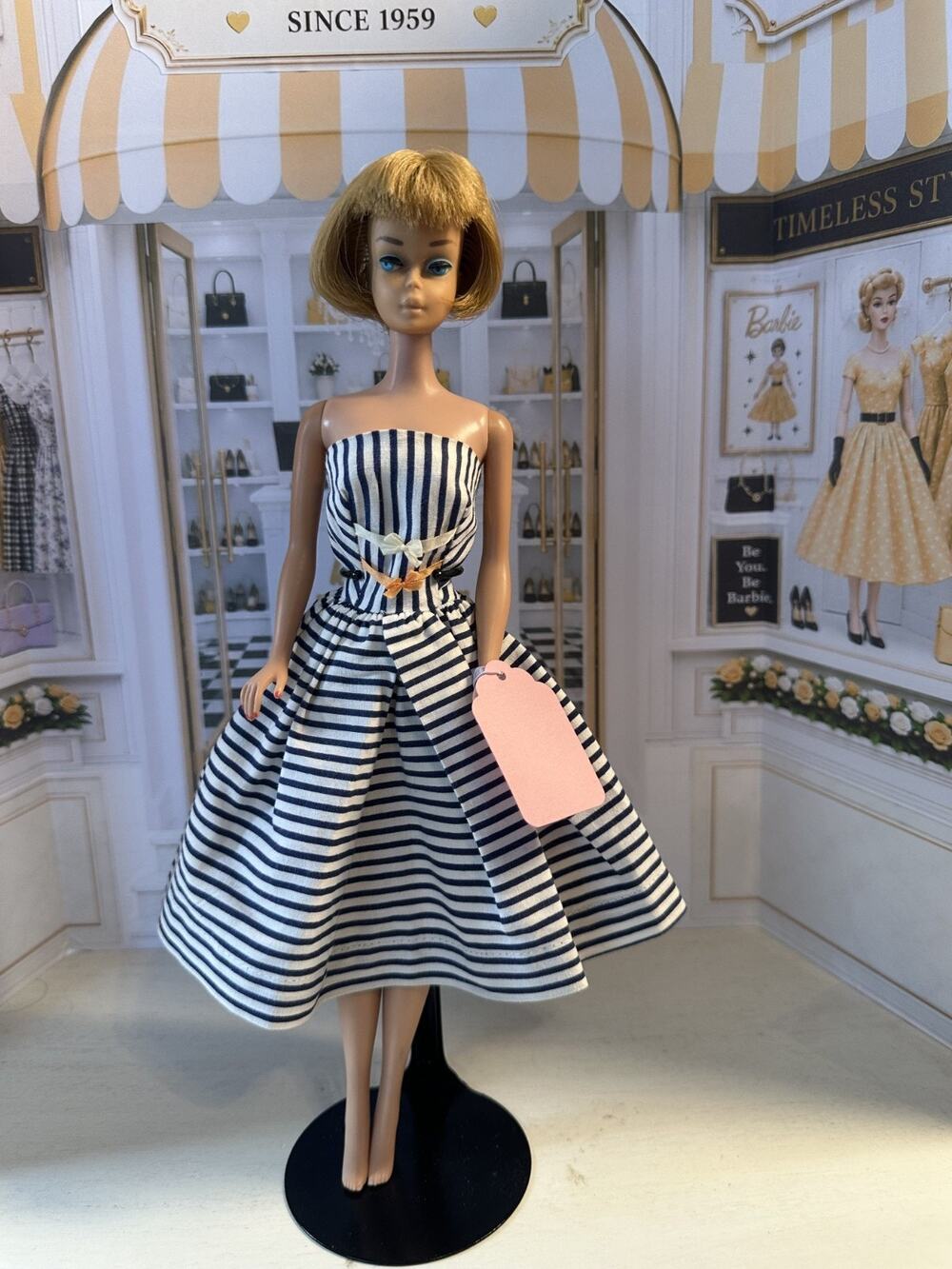 Vintage Beautiful 1960’s American Girl Barbie Doll Ash Blonde #1070